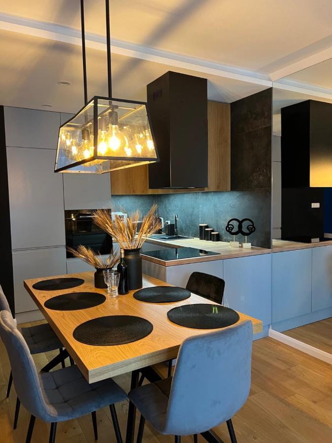 Family & Business Elegant Apartments, Kadzielnia, Wdk, Stadion Korona -1 Bedroom, Terrace, Garage, New! Kielce Eksteriør billede